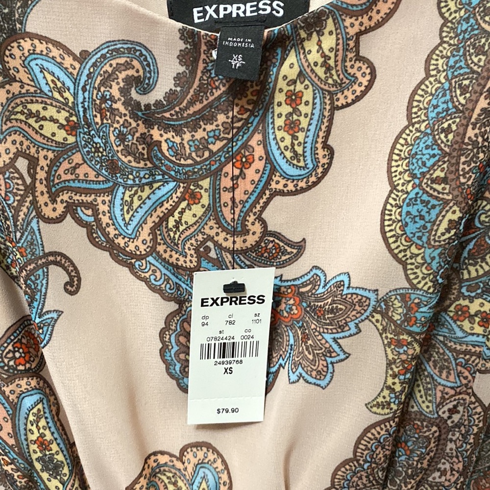 NWT Express Dress - Picture 2 of 3